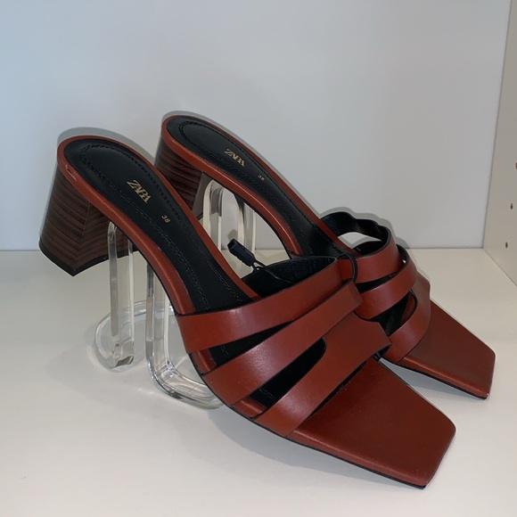 Zara Leather Mules Sandals - Picture 1 of 15